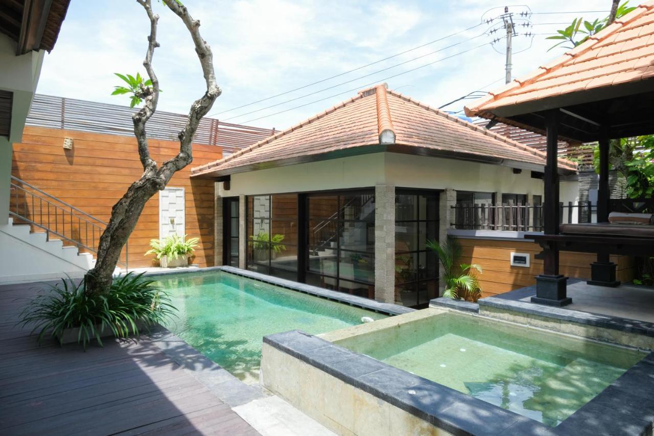 Bugan Villas Seminyak  Luaran gambar